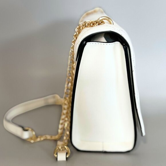 ALDO White Quilted Magnetic Flap Handbag,  Chain Strap Crossbody Bag, ALDO Bag - Picture 5 of 10